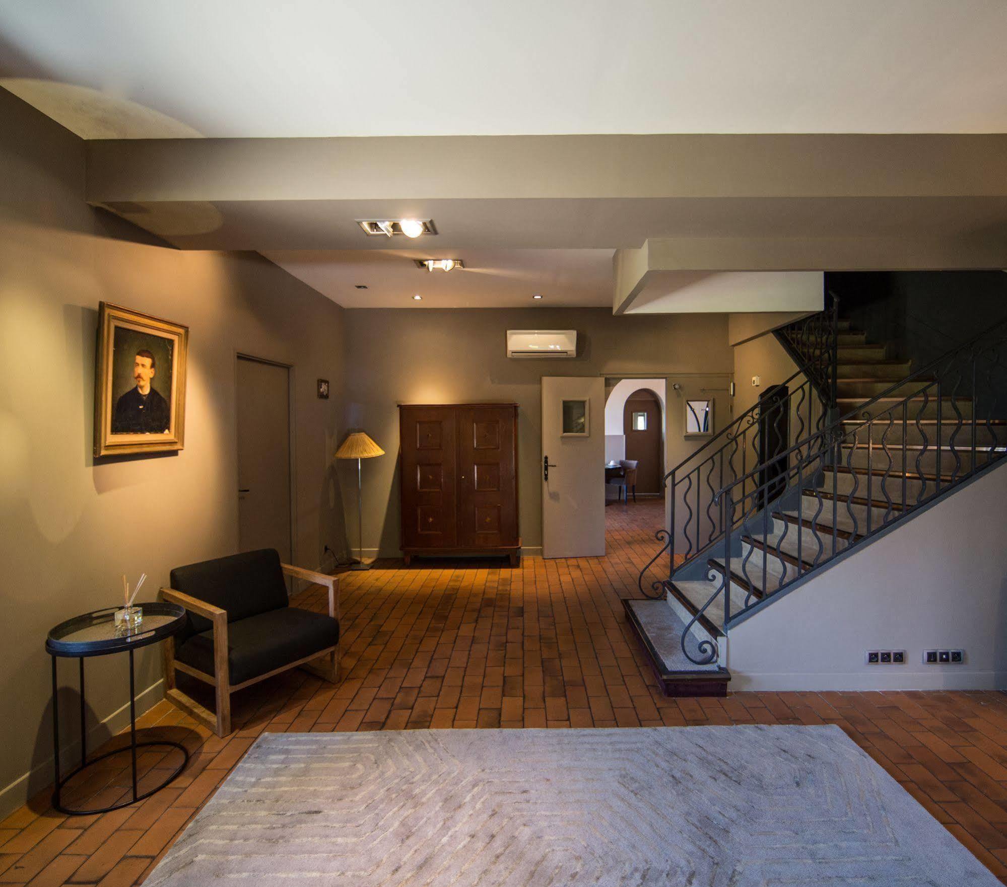 Hotel Victor Cabriès Buitenkant foto